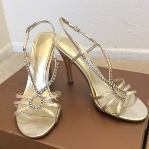 Aldo gold heels